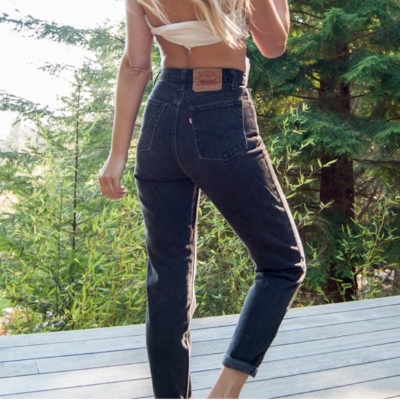 Vintage Levi’s 550 Relaxed Fit Tapered Leg Black Jeans High Waisted - Picture 1 of 8